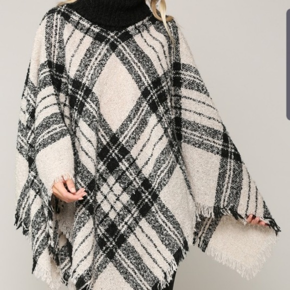 Sale Cream Black Poncho Sweater - Picture 7 of 7